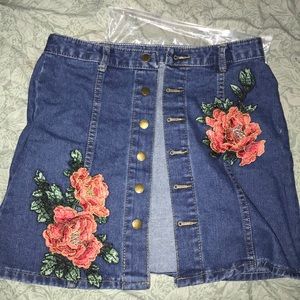 Denim skirt